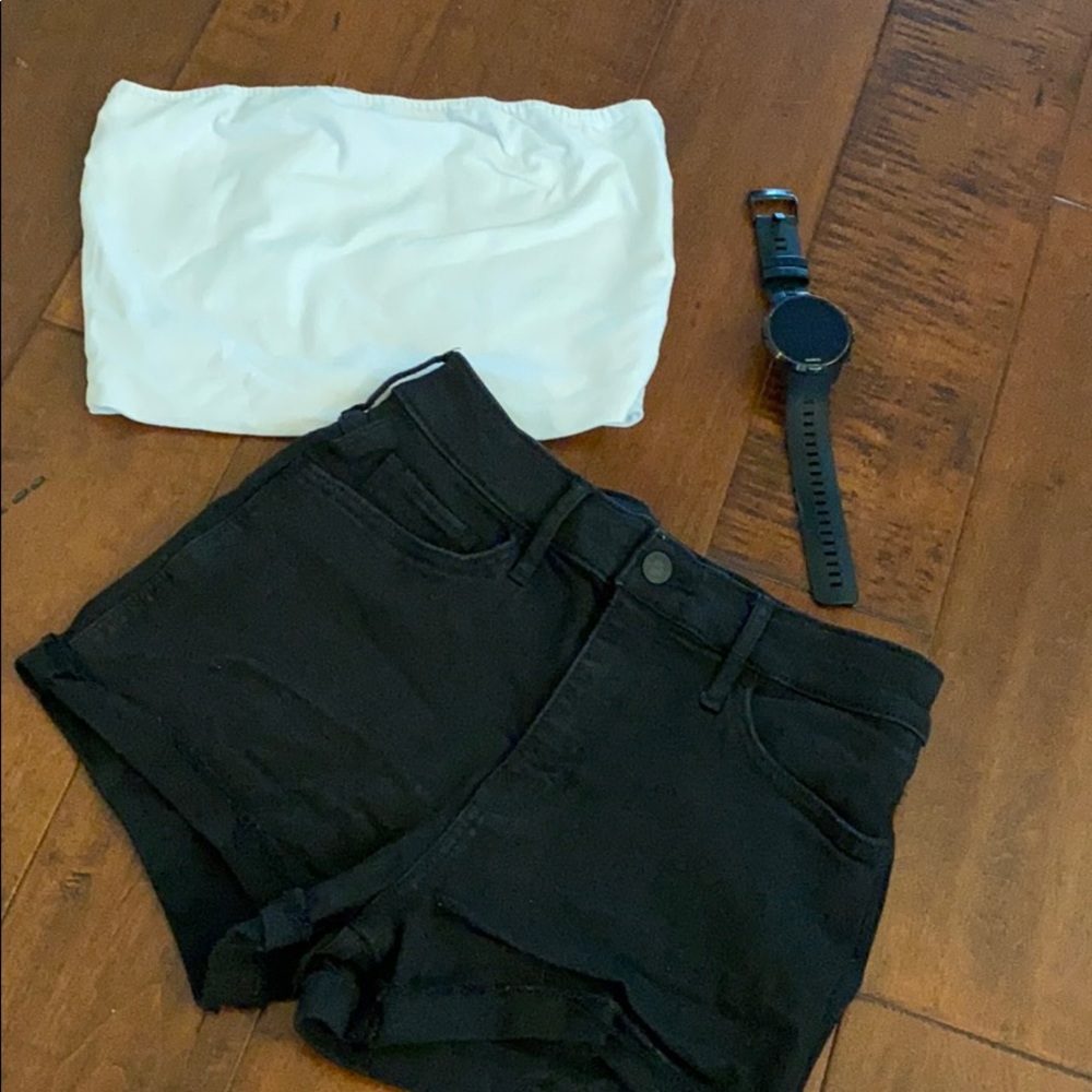 Hollister Black Denim Short size 3 like new